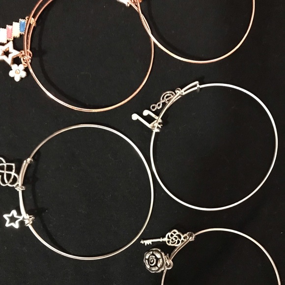Adjustable Charm Bracelets - Picture 4 of 7